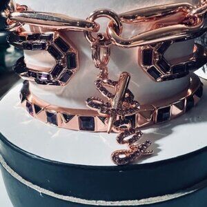 "SERPENTINE DREAM" STACK